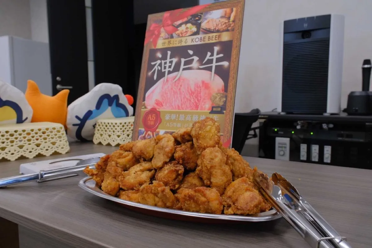 ニックトレインの唐揚げタワー